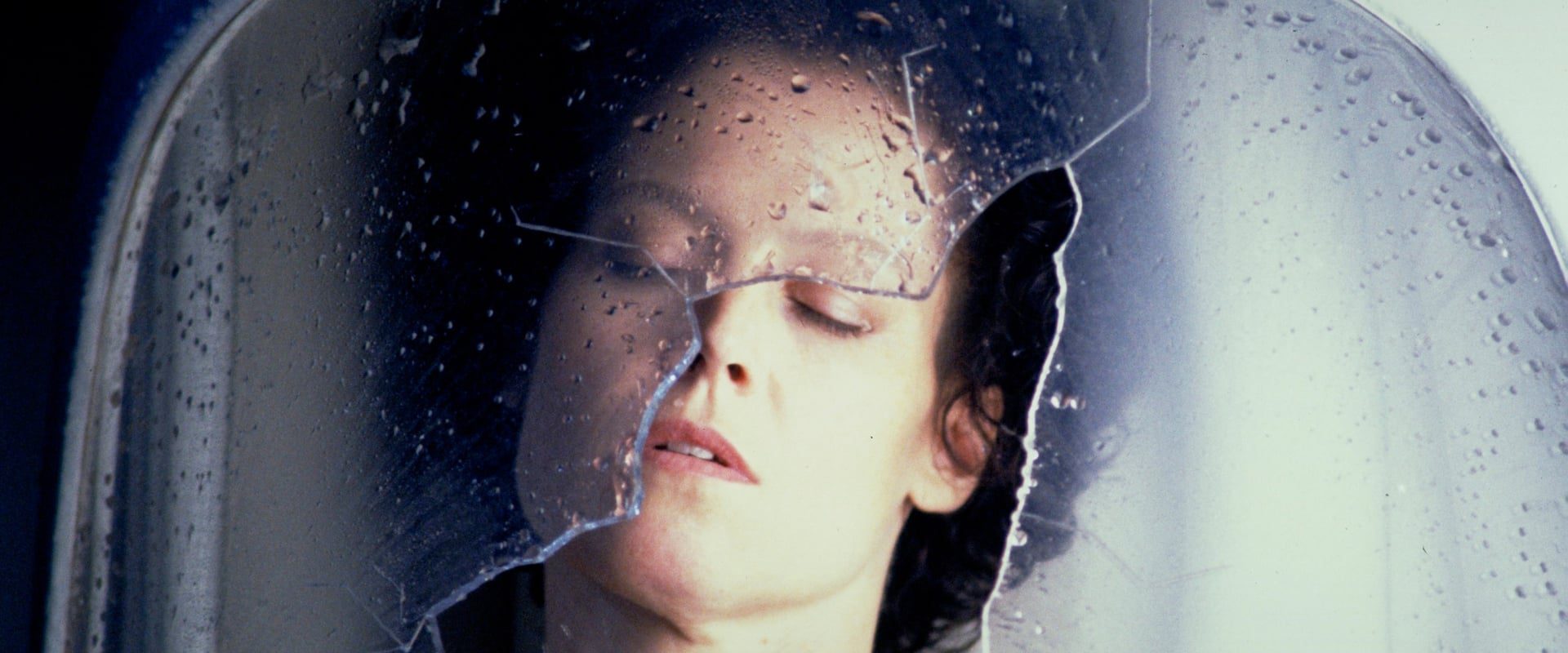 دانلود فیلم Alien 3 1992 (بیگانه ۳ 1992) بدون سانسور با زیرنویس فارسی