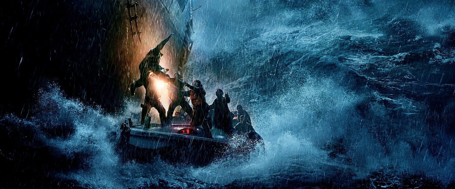 دانلود فیلم The Finest Hours 2016 (بهترین ساعات 2016) بدون سانسور با زیرنویس فارسی