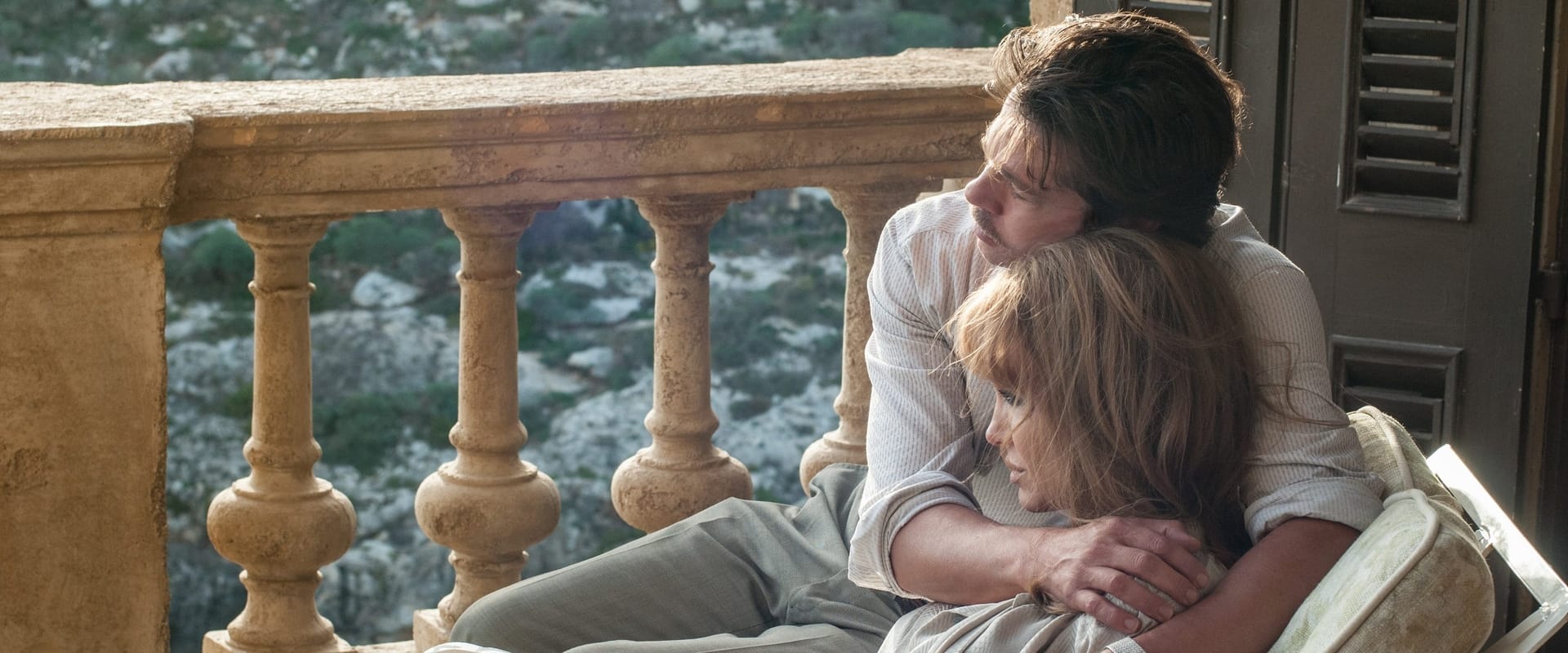 دانلود فیلم By the Sea 2015 (کنار دریا 2015) بدون سانسور با زیرنویس فارسی