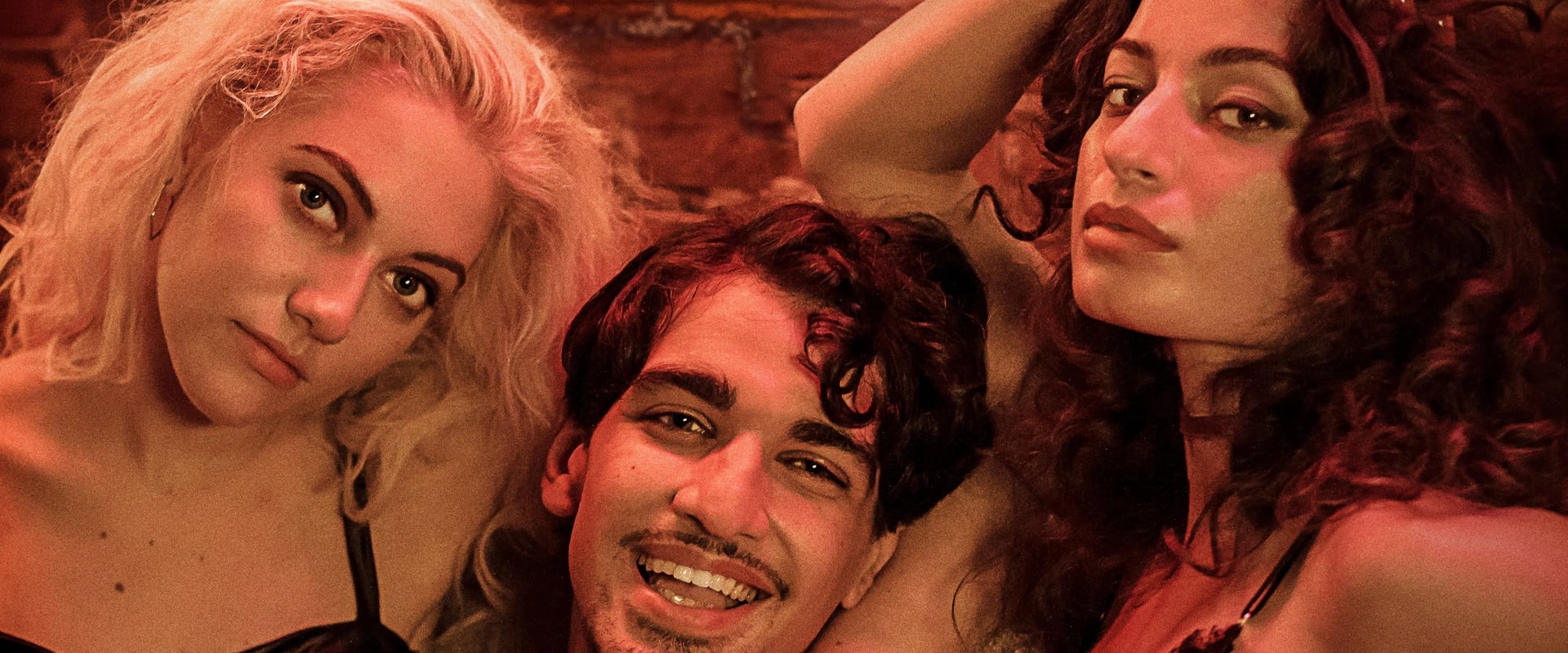 دانلود فیلم Montreal Girls 2022 (دختران مونترال 2022) بدون سانسور با زیرنویس فارسی