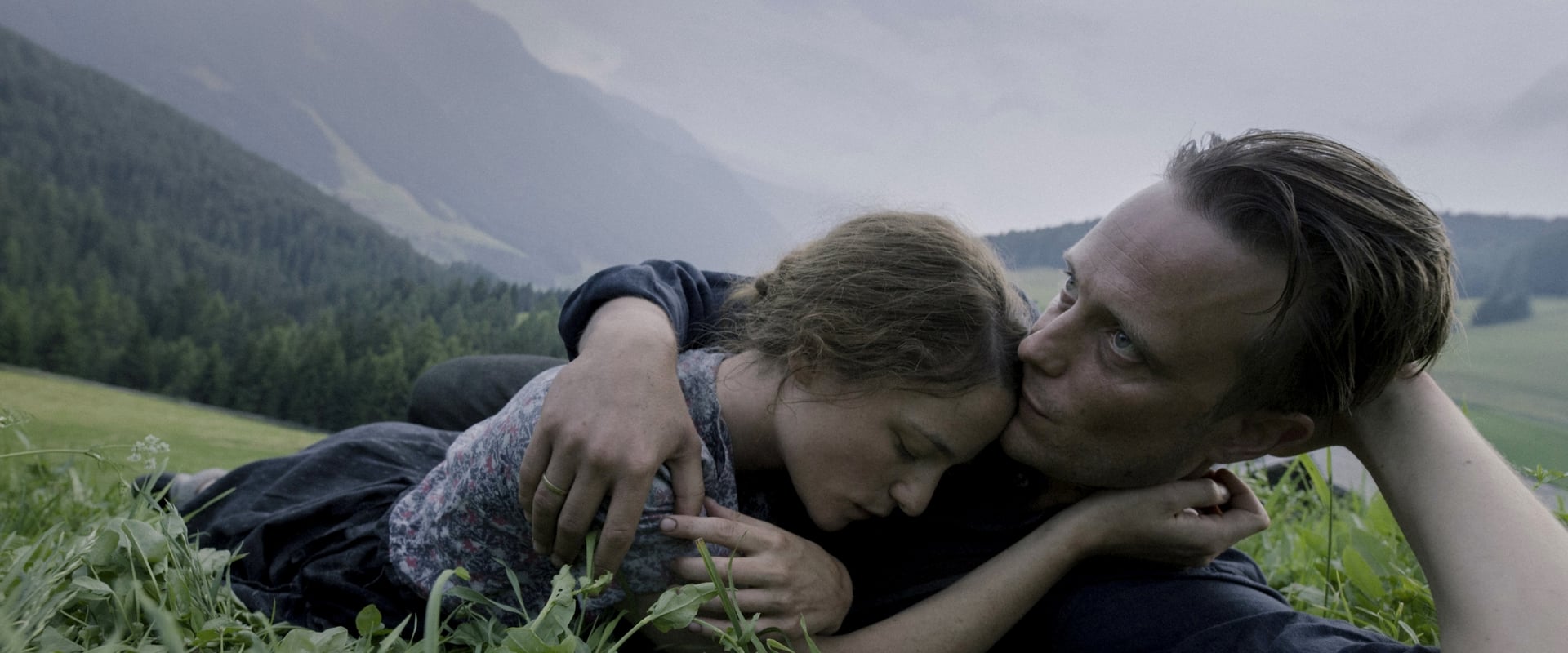 دانلود فیلم A Hidden Life 2019 (یک زندگی پنهان 2019) بدون سانسور با زیرنویس فارسی