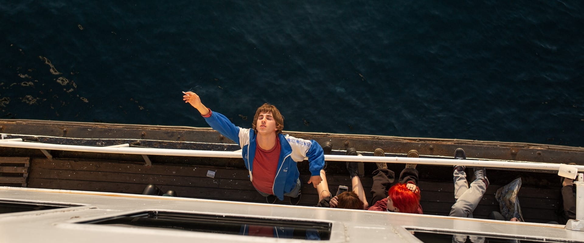 دانلود فیلم Crossing 2024 (عبور 2024) بدون سانسور با زیرنویس فارسی