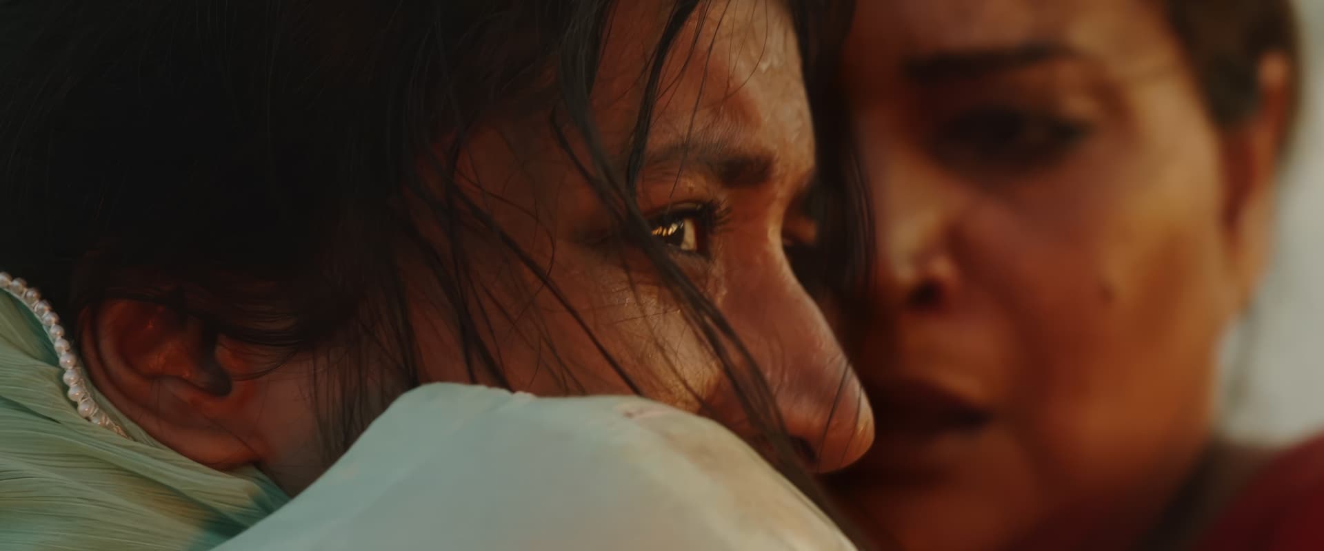 دانلود فیلم In Flames 2023 (در شعله های آتش 2023) بدون سانسور با زیرنویس فارسی