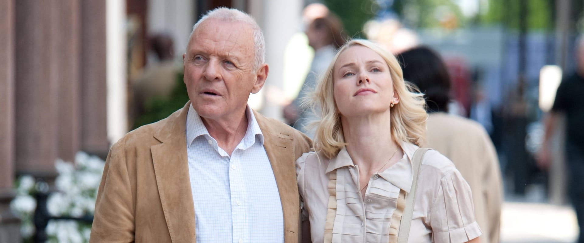 دانلود فیلم You Will Meet a Tall Dark Stranger 2010 (شما با یک غریبه قد بلند تاریک ملاقات خواهید کرد 2010) بدون سانسور با زیرنویس فارسی