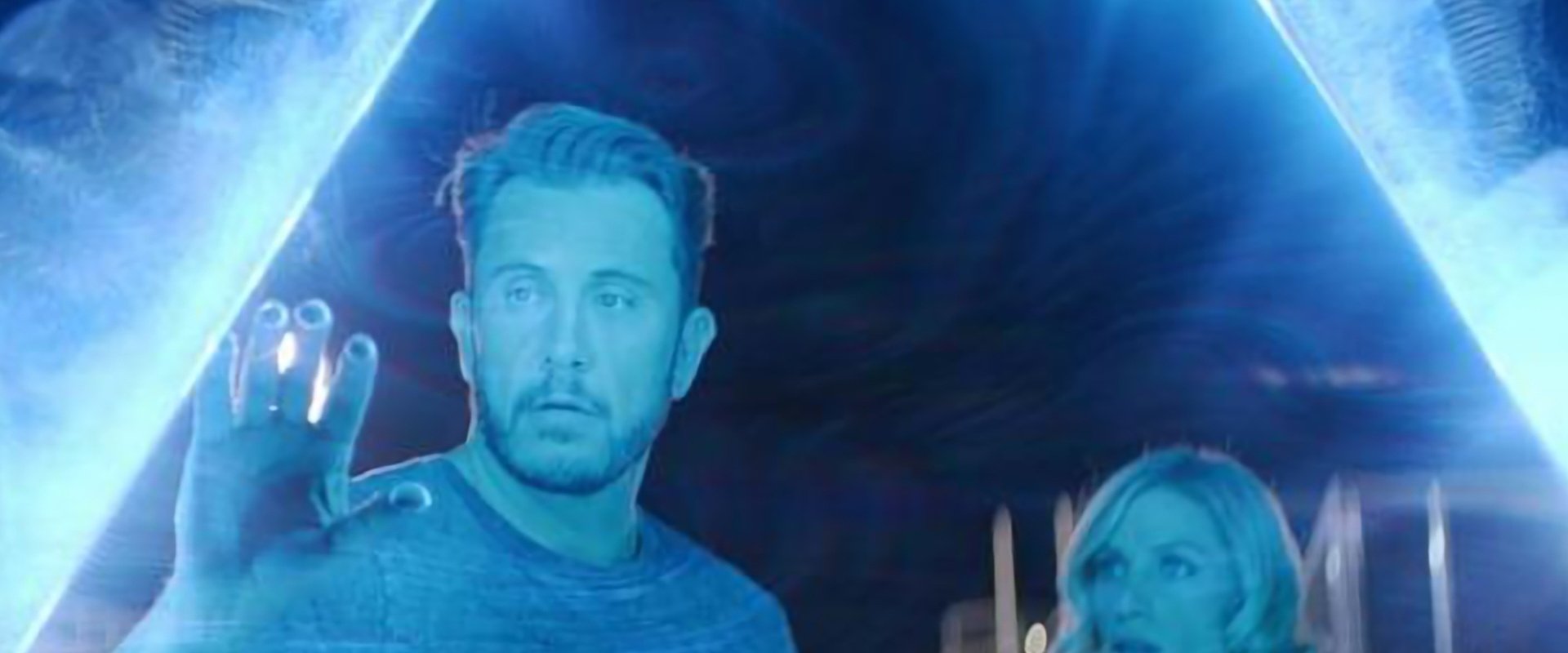 دانلود فیلم Alien Country 2024 (بیگانه‌های ناخوانده 2024) بدون سانسور با زیرنویس فارسی