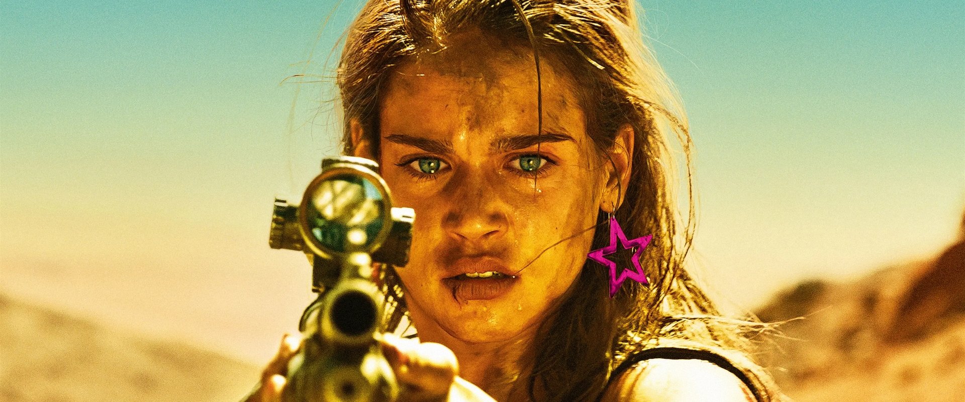 دانلود فیلم Revenge 2017 (انتقام 2017) بدون سانسور با زیرنویس فارسی