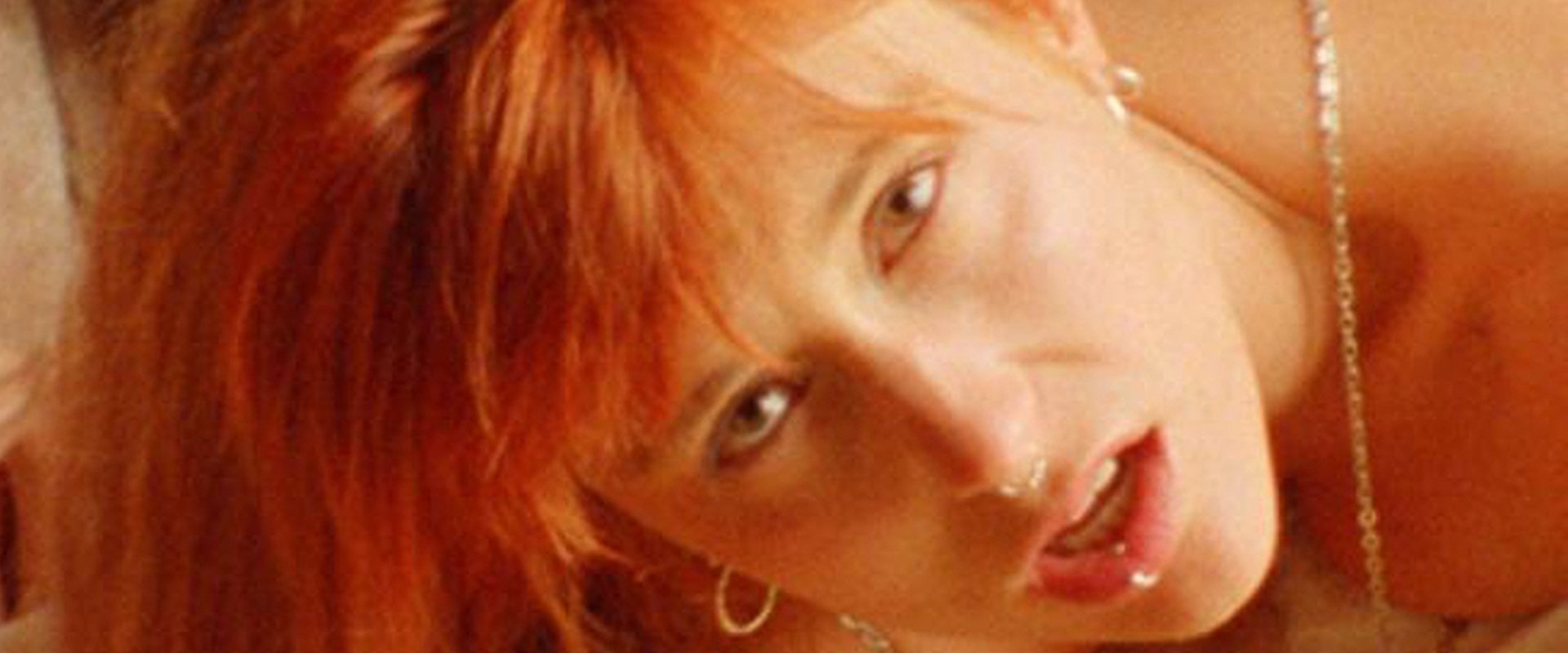 دانلود فیلم 21 Positions 2022 (21 پوزیشن 2022) بدون سانسور با زیرنویس فارسی