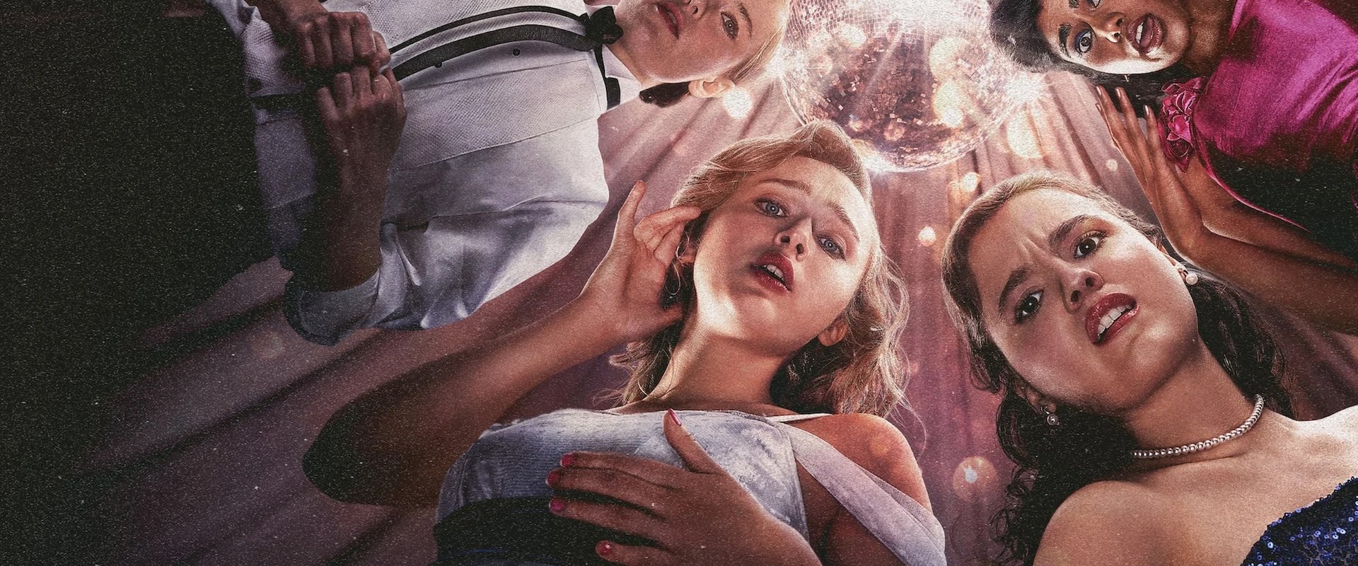 دانلود فیلم Fear Street: Prom Queen 2025 (خیابان ترس: ملکه دبیرستان 2025) بدون سانسور با زیرنویس فارسی