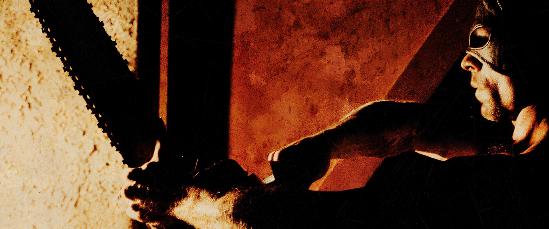 دانلود فیلم Hostel 2005 (مسافرخانه 2005) بدون سانسور با زیرنویس فارسی