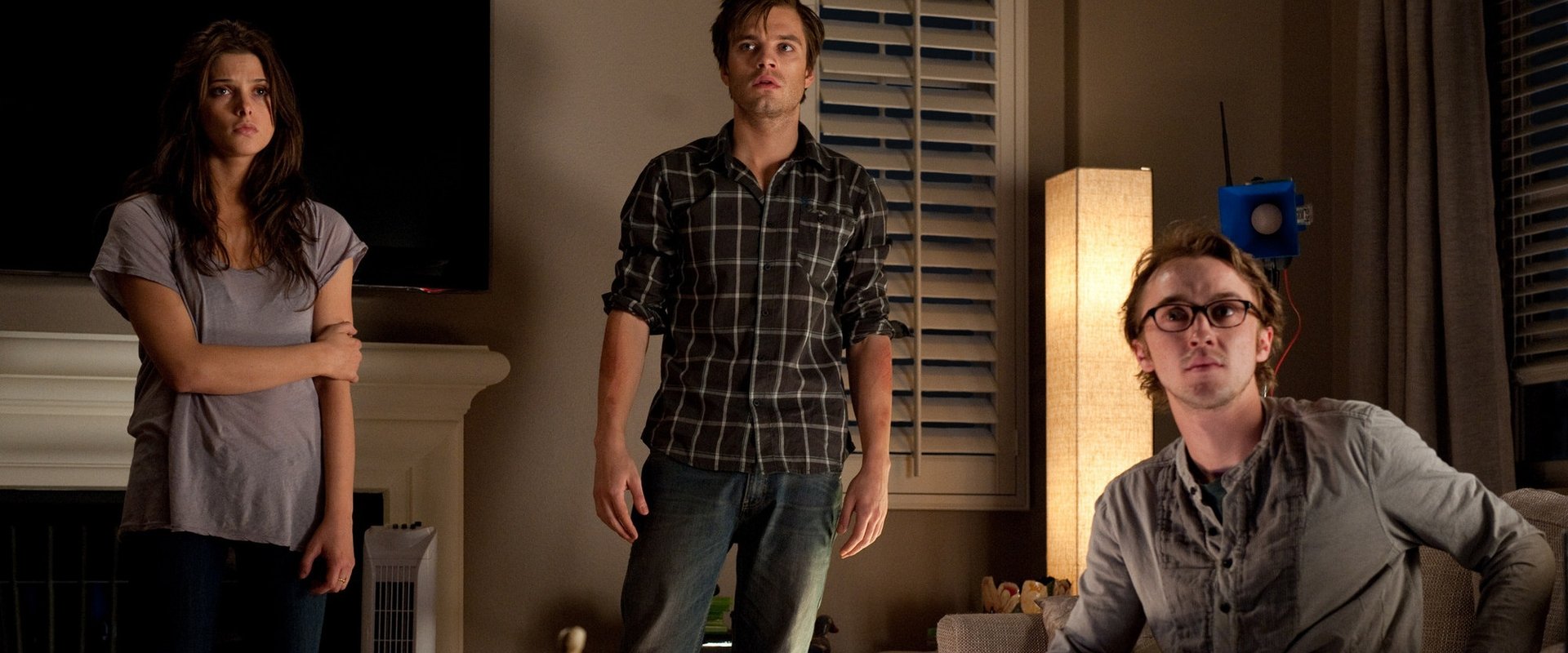 دانلود فیلم The Apparition 2012 (شبح 2012) بدون سانسور با زیرنویس فارسی