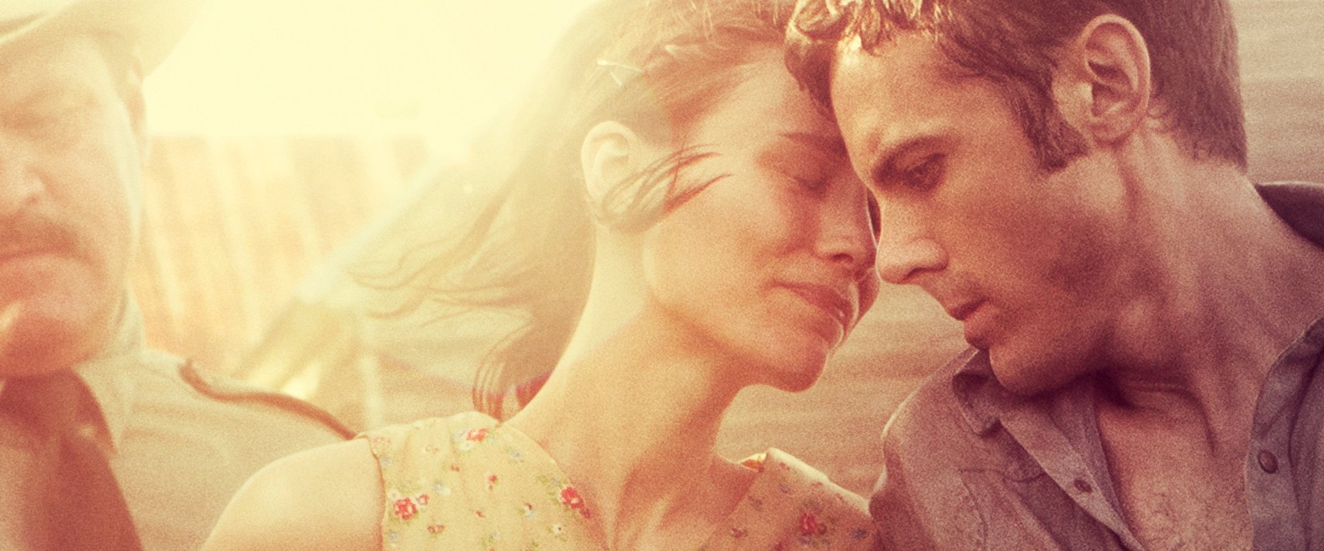 دانلود فیلم Ain’t Them Bodies Saints 2013 (هیچ‌کدامشان بی‌گناه نیستند 2013) بدون سانسور با زیرنویس فارسی