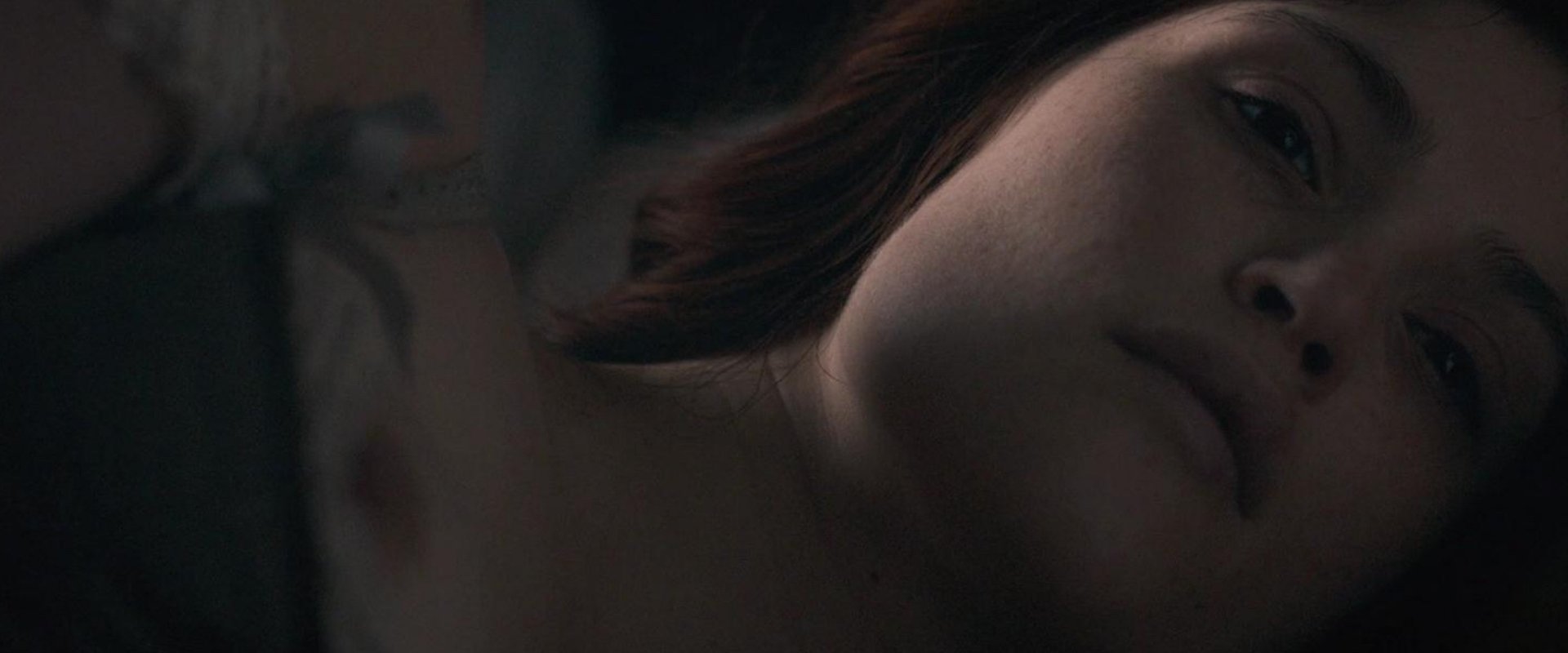 دانلود فیلم Byzantium 2012 (بیزانتیوم 2012) بدون سانسور با زیرنویس فارسی