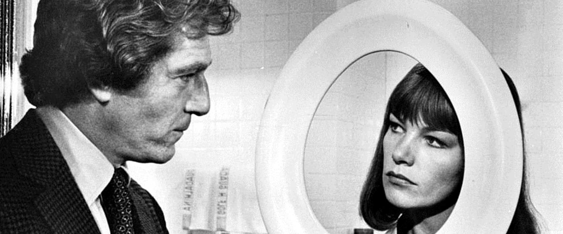 دانلود فیلم A Touch of Class 1973 (لمسی از عزت 1973) بدون سانسور با زیرنویس فارسی