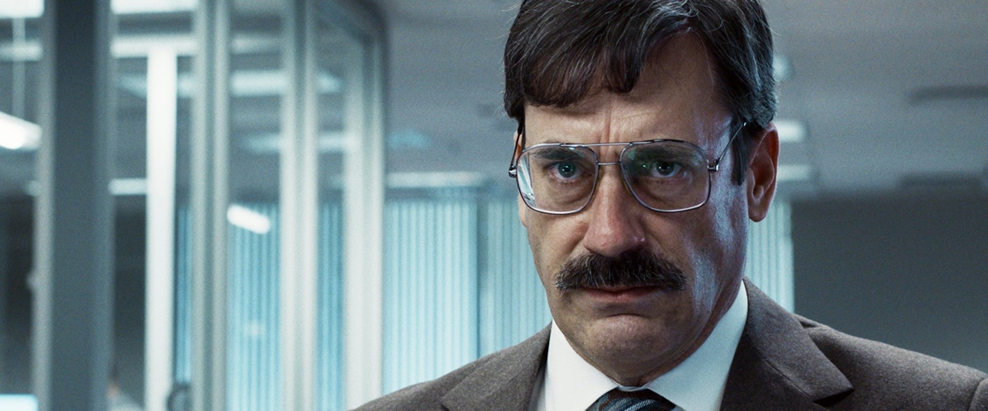 دانلود فیلم Corner Office 2022 (دفتر دنج 2022) بدون سانسور با زیرنویس فارسی