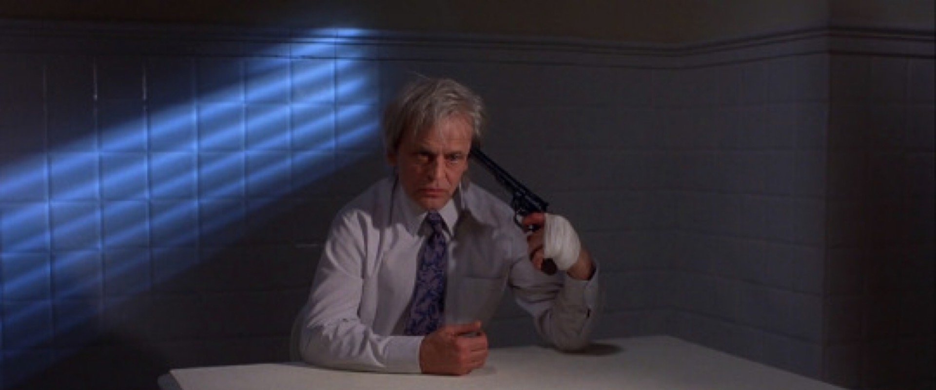 دانلود فیلم Crawlspace 1986 (گذرگاه مخفی 1986) بدون سانسور با زیرنویس فارسی