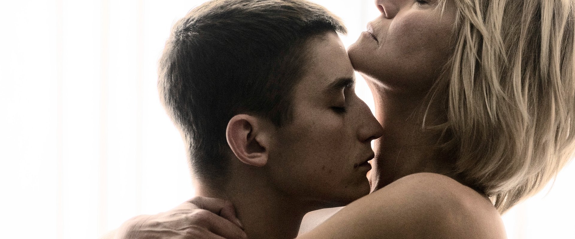 دانلود فیلم Queen of Hearts 2019 (ملکه قلب‌ها 2019) بدون سانسور با زیرنویس فارسی