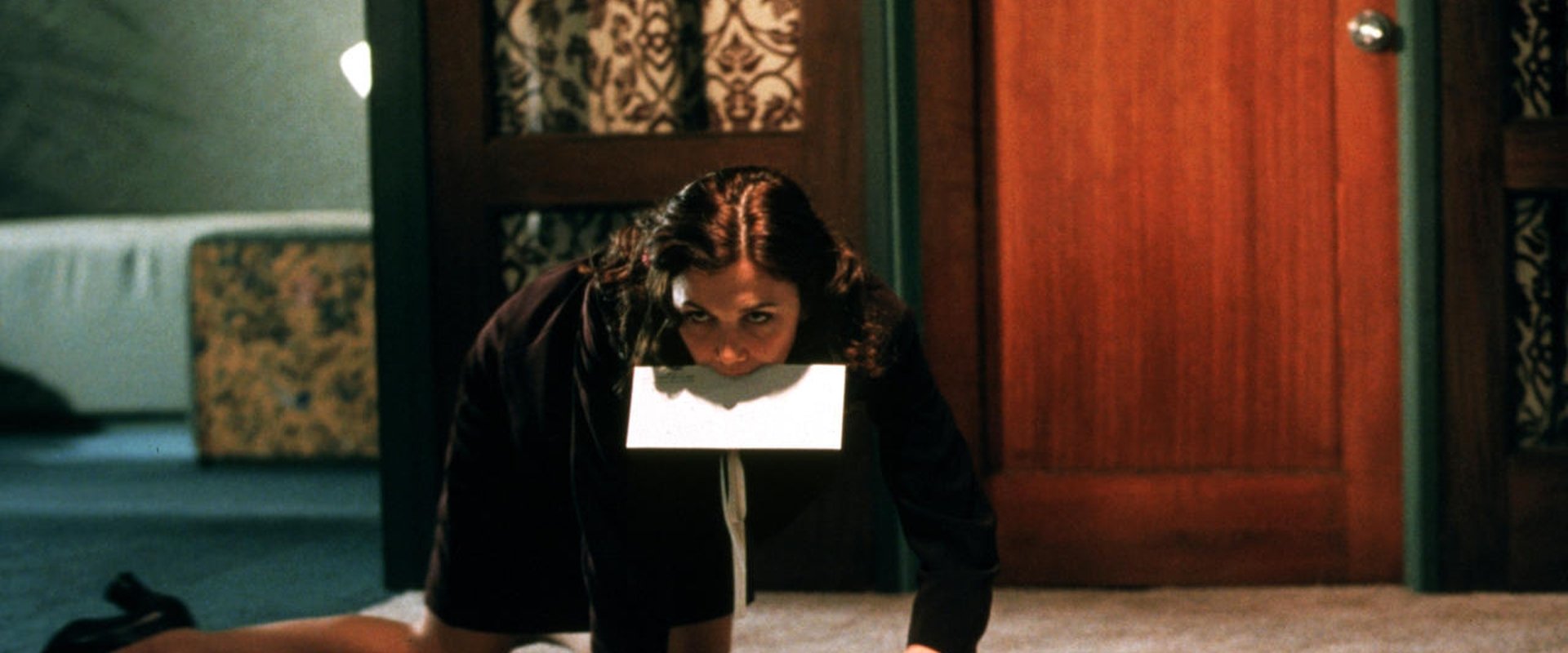 دانلود فیلم Secretary 2002 (منشی 2002) بدون سانسور با زیرنویس فارسی