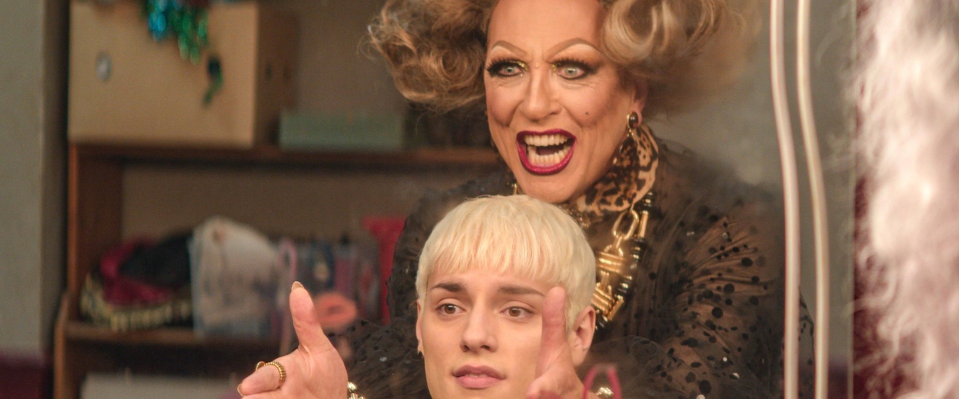 دانلود فیلم Everybody’s Talking About Jamie 2021 (همه در مورد جیمی صحبت می‌کنند 2021) بدون سانسور با زیرنویس فارسی