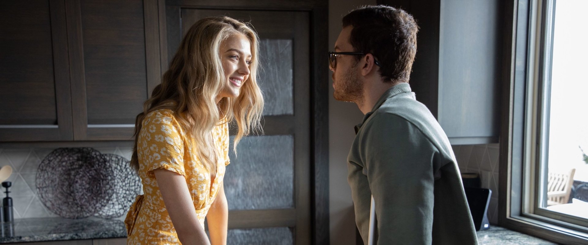 دانلود فیلم Shattered 2022 (متلاشی 2022) بدون سانسور با زیرنویس فارسی