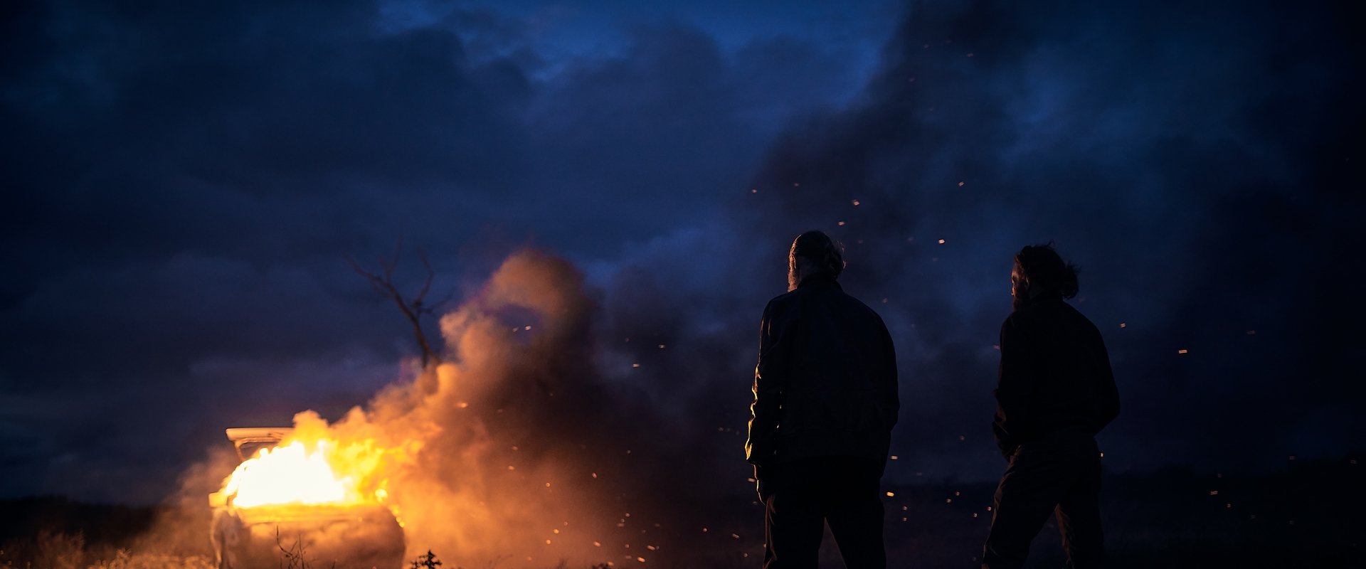 دانلود فیلم The Stranger 2022 (غریبه 2022) بدون سانسور با زیرنویس فارسی