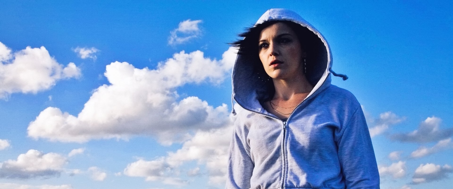 دانلود فیلم Fish Tank 2009 (تنگ ماهی 2009) بدون سانسور با زیرنویس فارسی