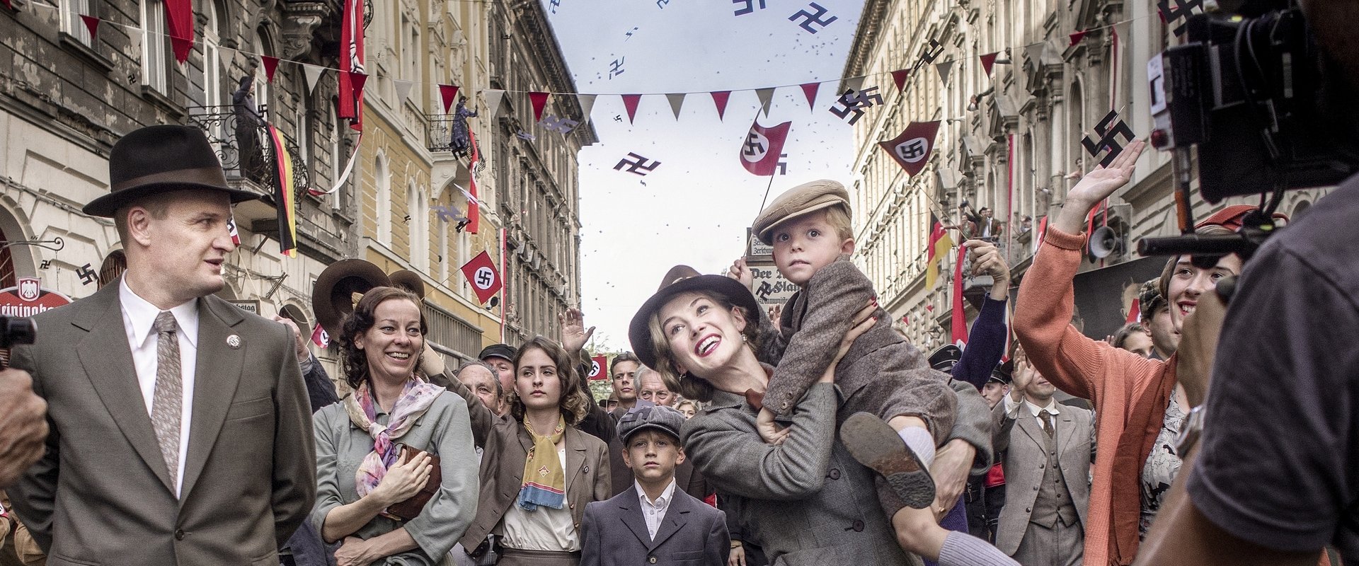 دانلود فیلم The Man with the Iron Heart 2017 (مردی با قلب آهنین 2017) بدون سانسور با زیرنویس فارسی